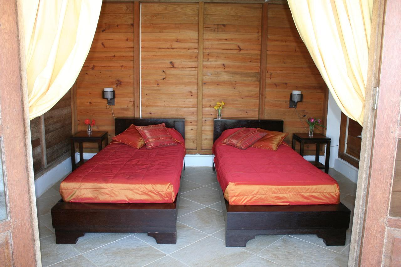 Statia Lodge Oranjestad  Exterior foto
